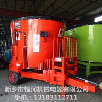 拖拉機(jī)牽引式TMR飼料攪拌機(jī)出口品質(zhì)